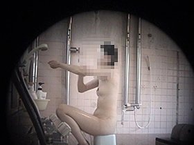 素人販売 銭湯盗撮 足立区●瀬　サンプル画像03